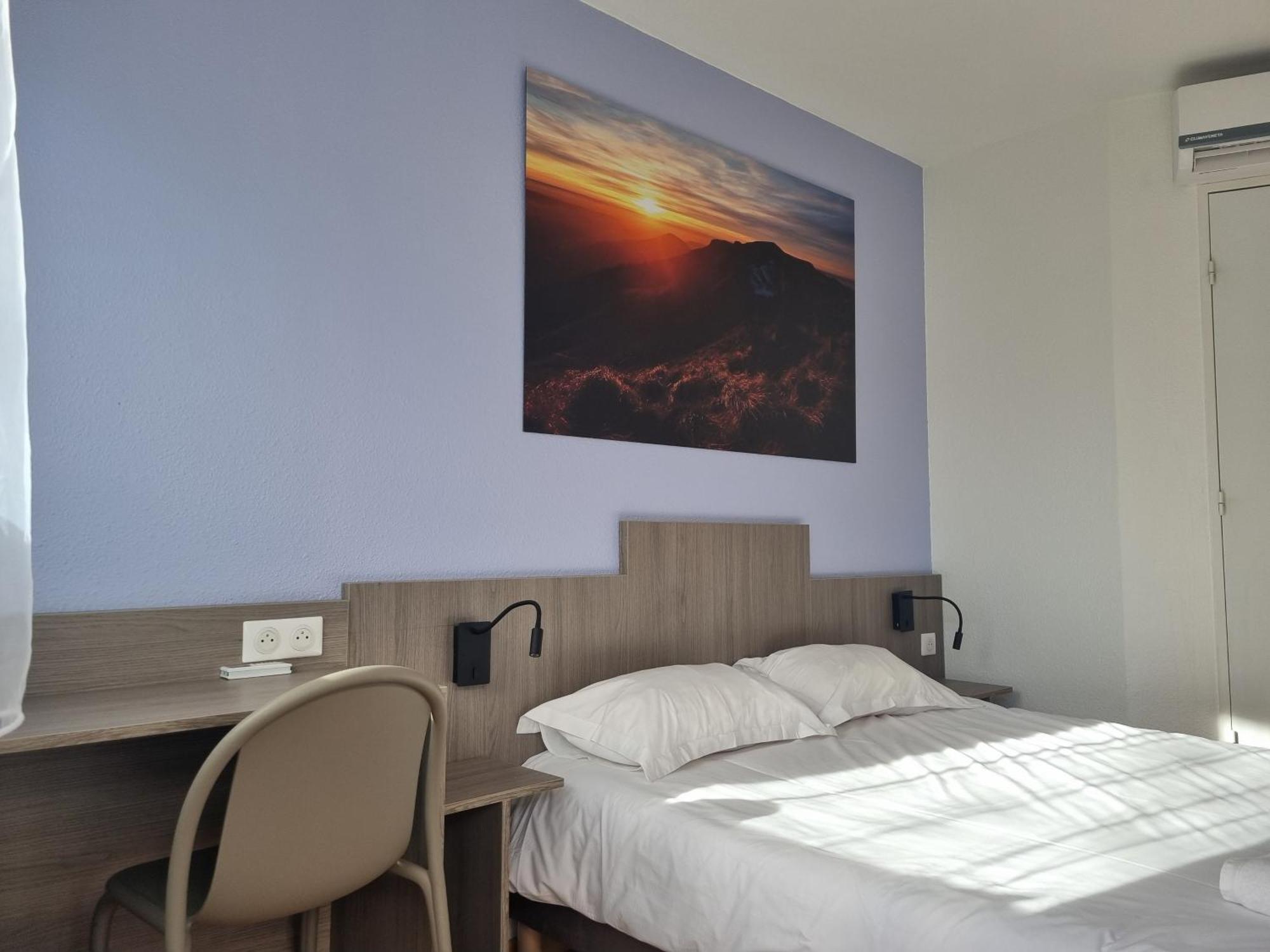 The Originals Access, Hotel Le Lutea Riom-ès-Montagne Zewnętrze zdjęcie