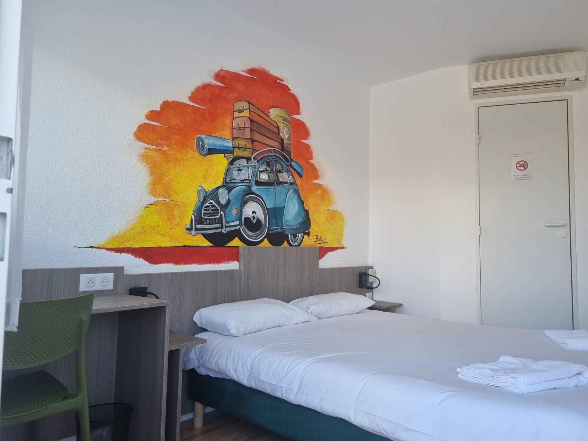 The Originals Access, Hotel Le Lutea Riom-ès-Montagne Zewnętrze zdjęcie